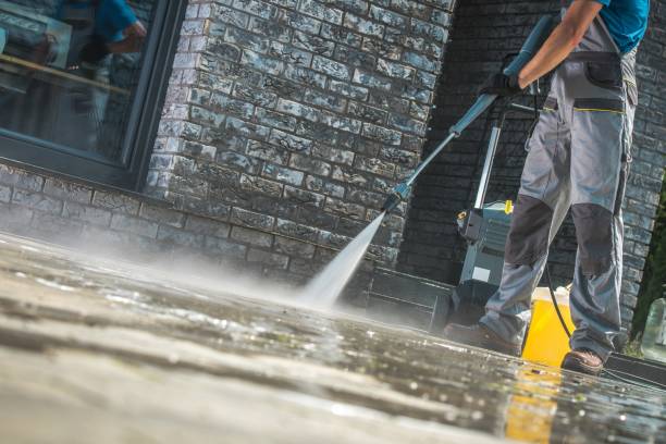 Best Deck and Patio Pressure Washing in Indnola, IA