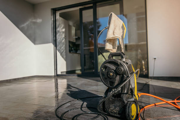 Best Window and Screen Pressure Cleaning in Indnola, IA